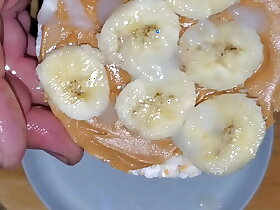 Peanut butter coupled with banana rice coagulate imperceivable near my Treat cum sauce. Delicious!